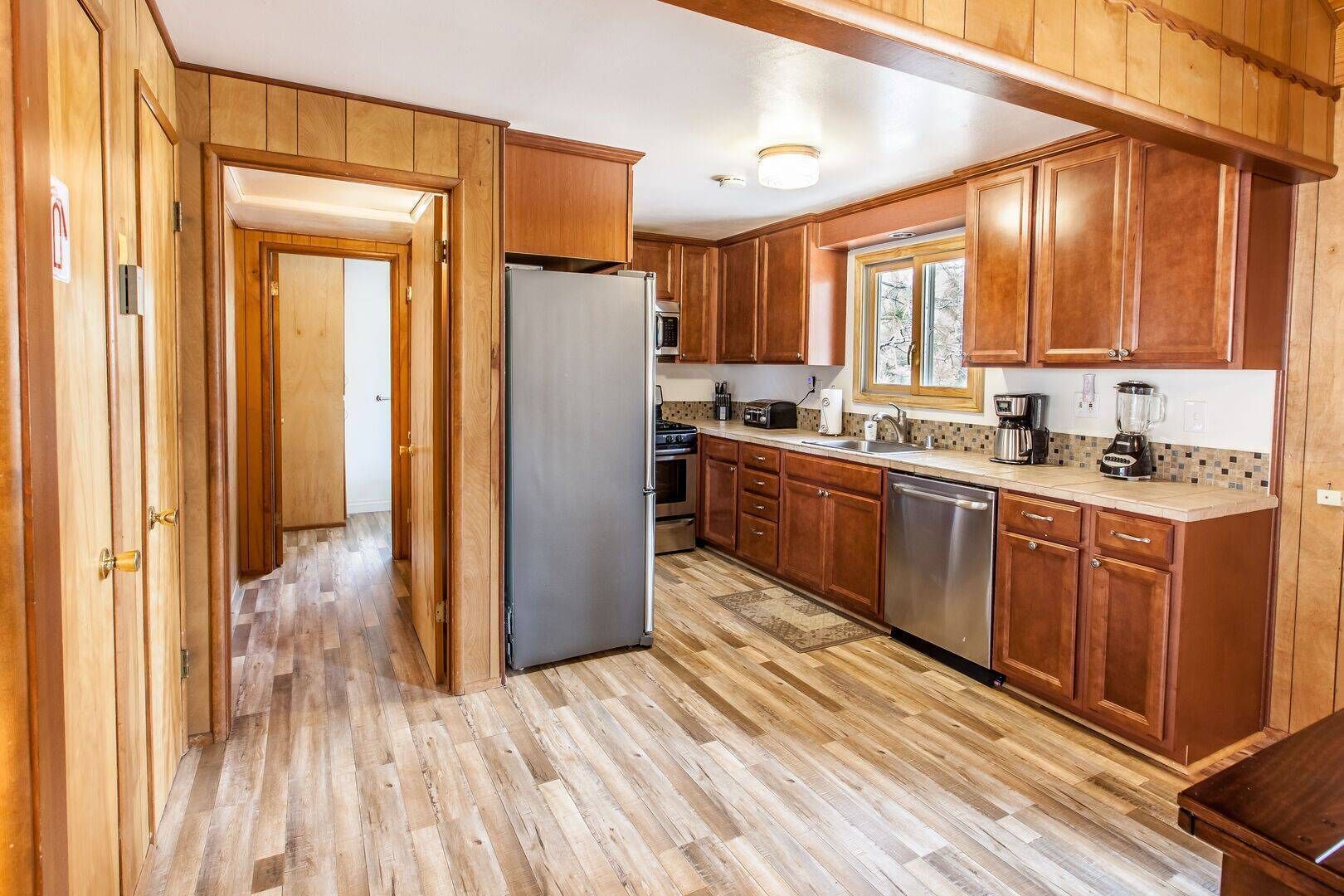 Bear Claw Cabin