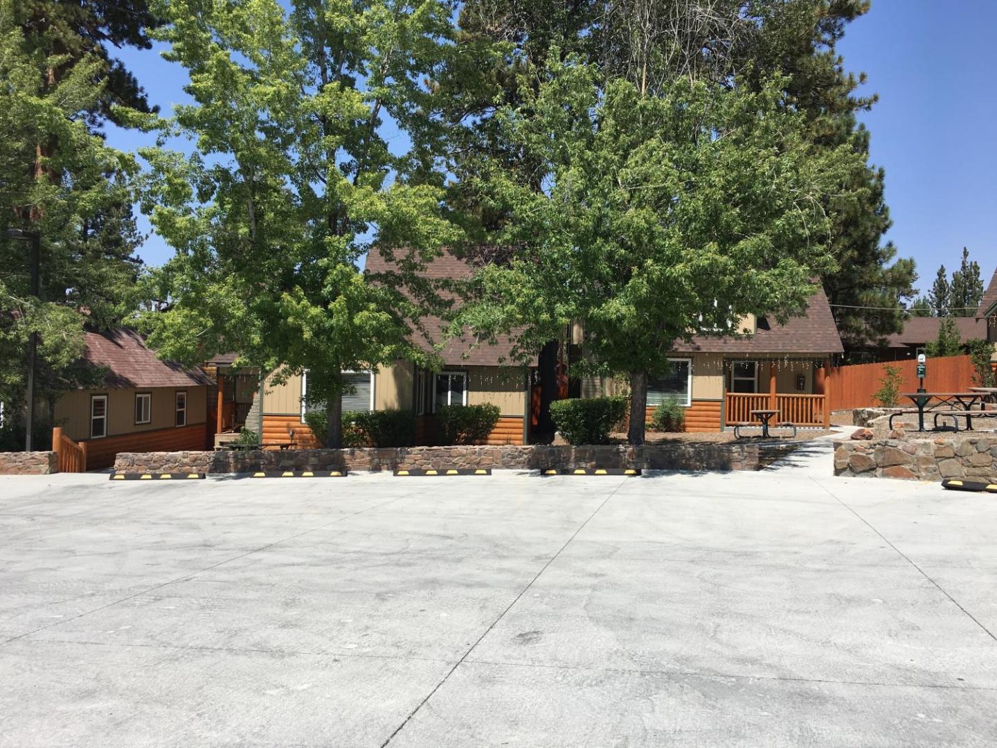 Bear Creek Resort