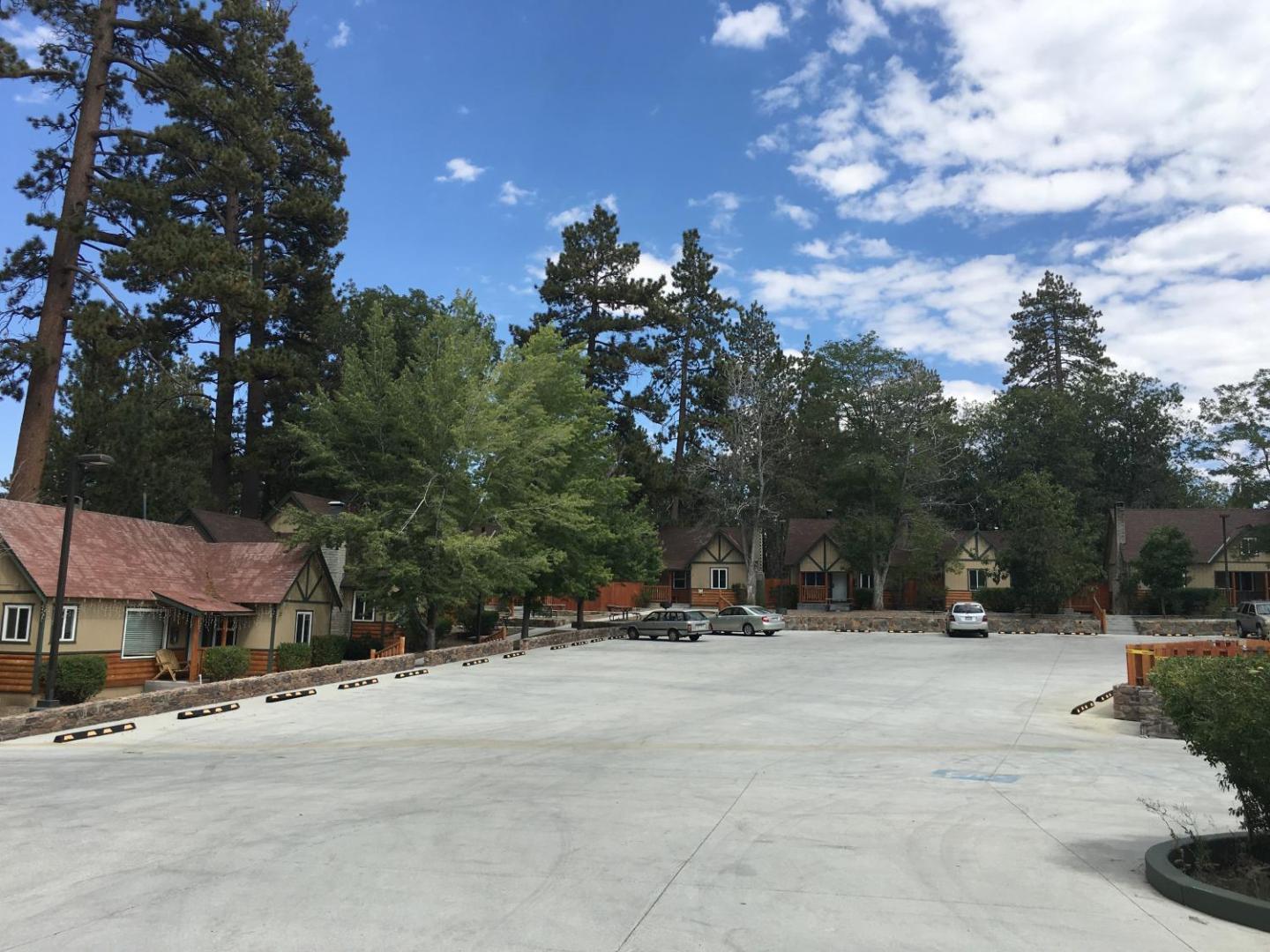Bear Creek Resort