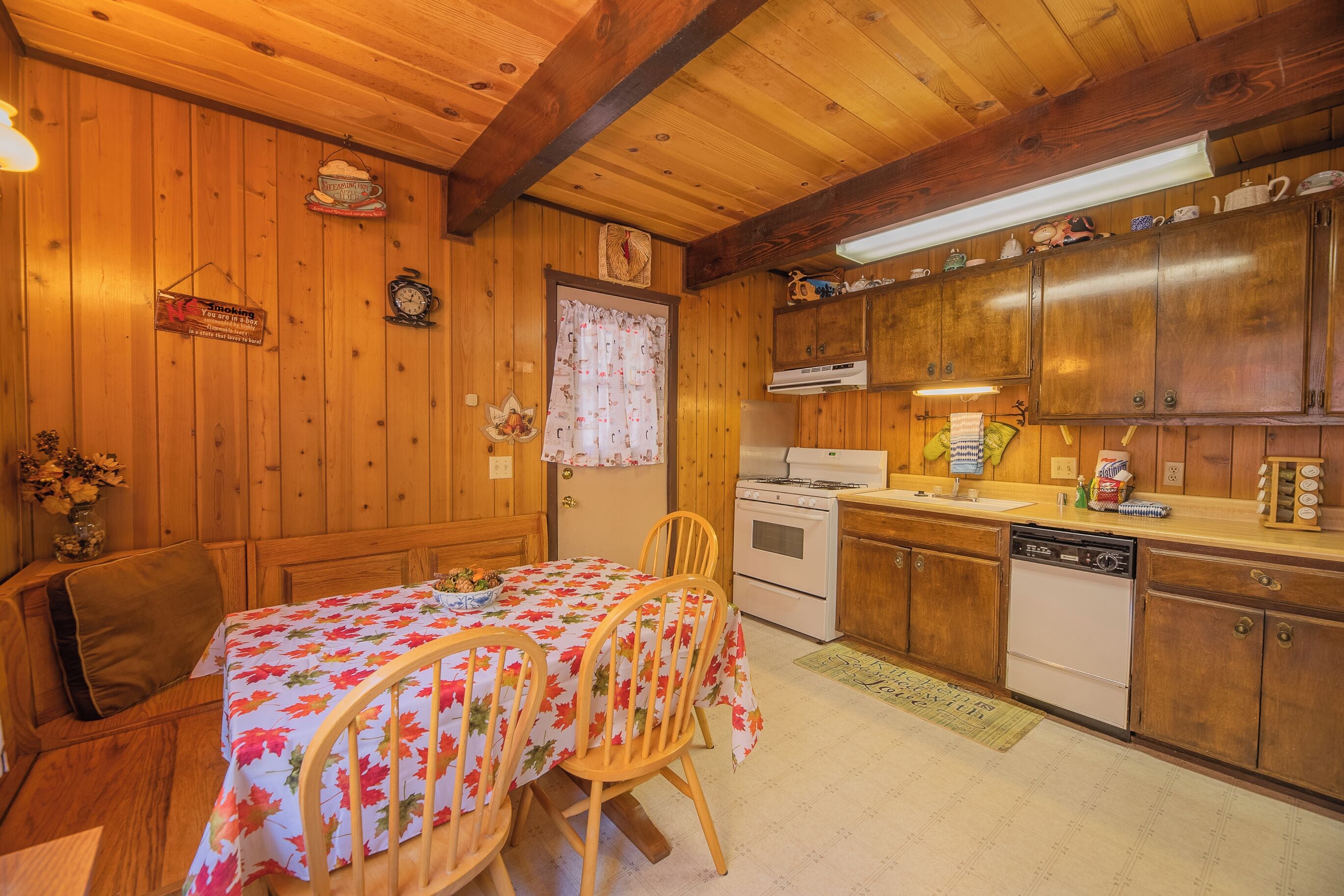 Bearfoot Cabin