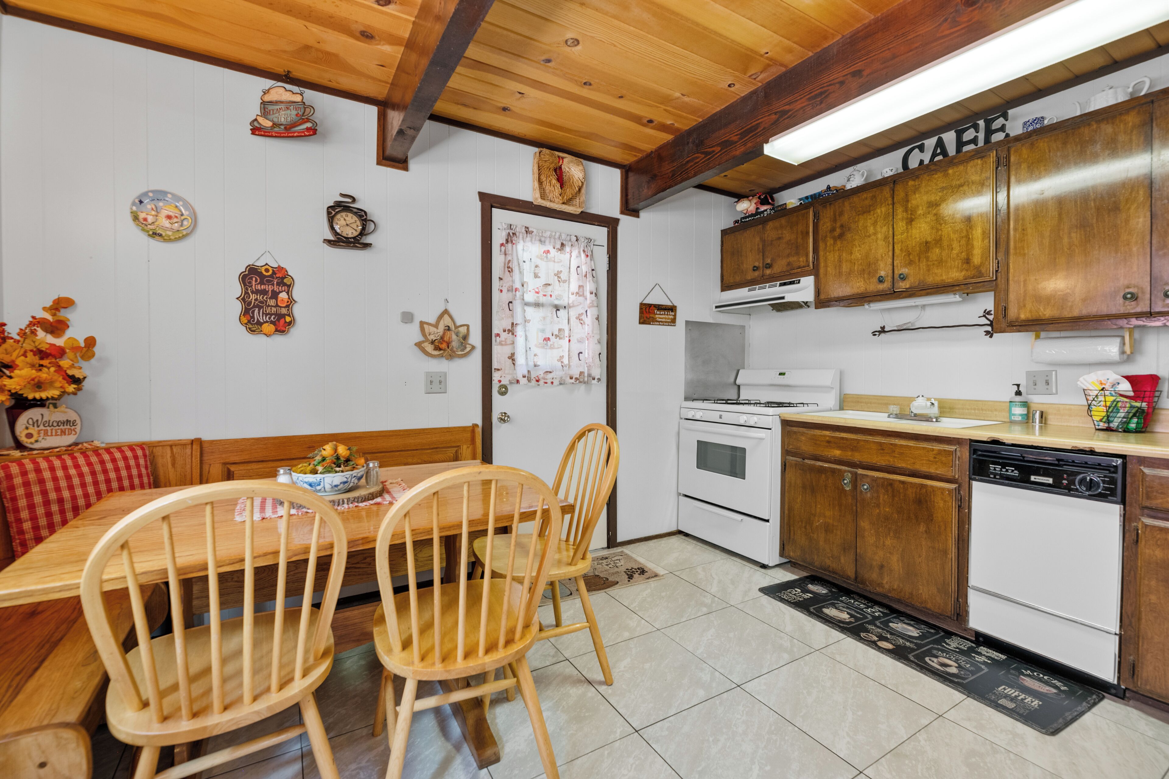 Bearfoot Cabin