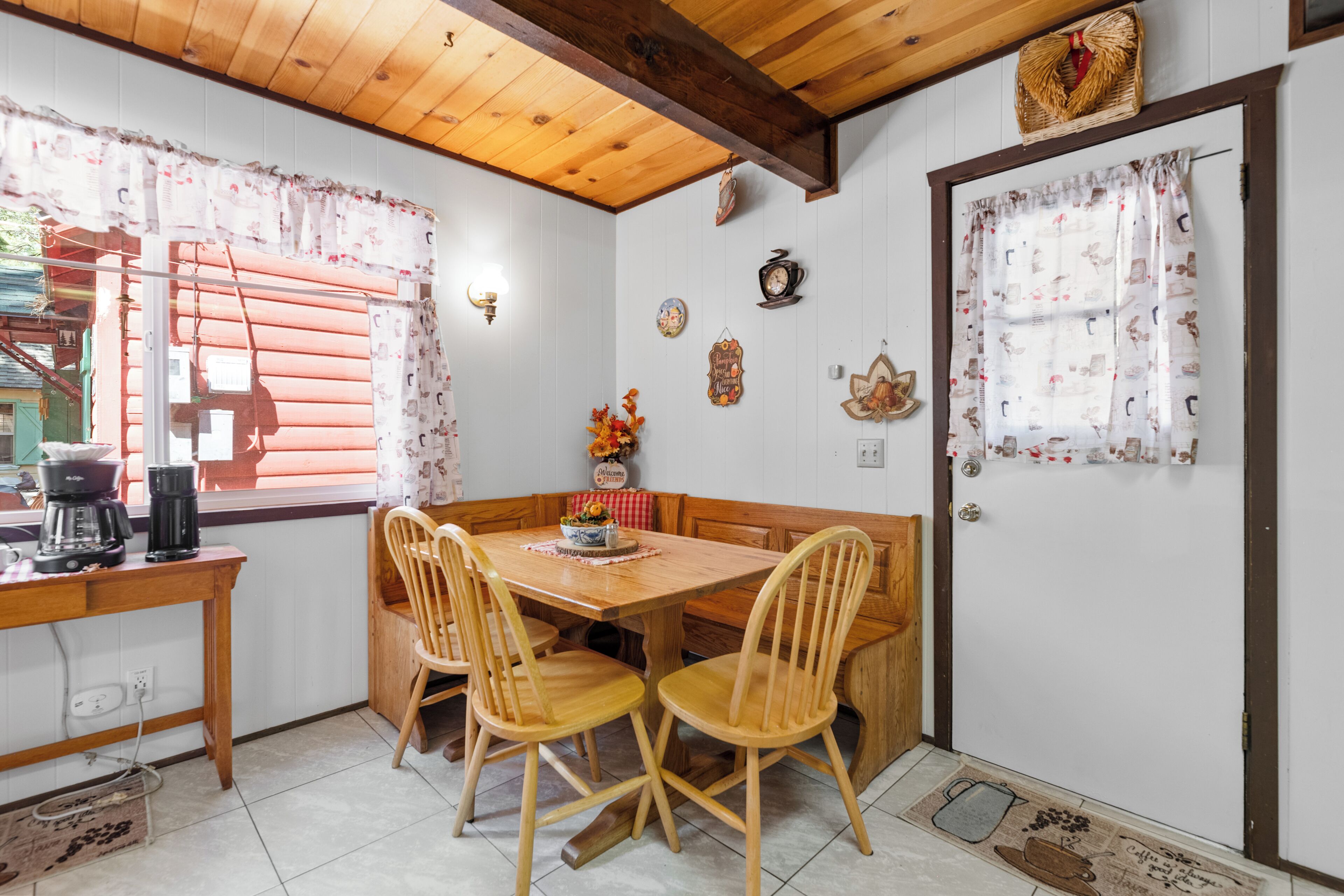 Bearfoot Cabin