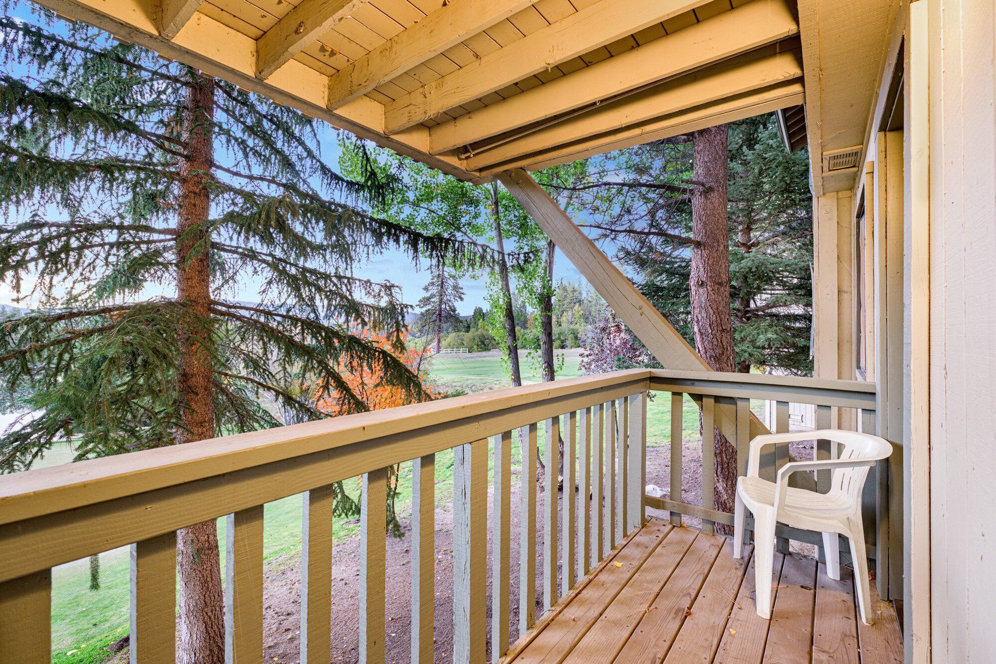 Bear Golf Inn