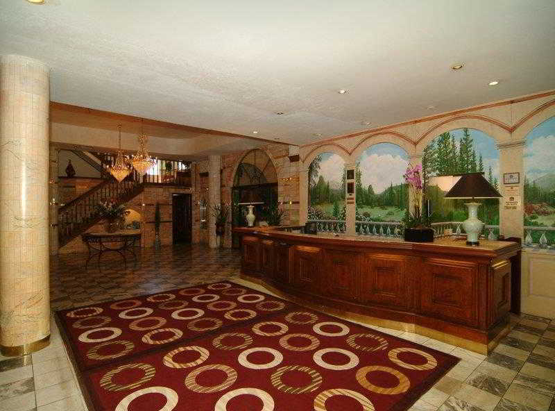 Chateau Big Bear Boutique Hotel, BW Signature Collection