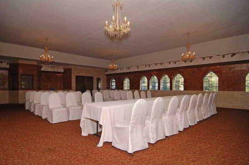 Chateau Big Bear Boutique Hotel, BW Signature Collection