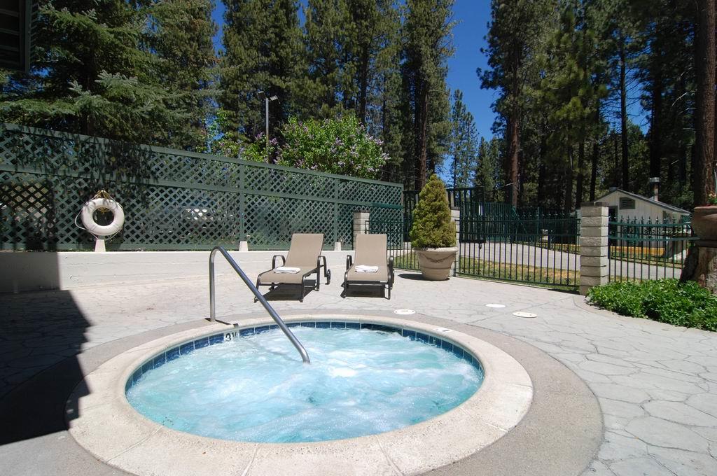 Chateau Big Bear Boutique Hotel, BW Signature Collection
