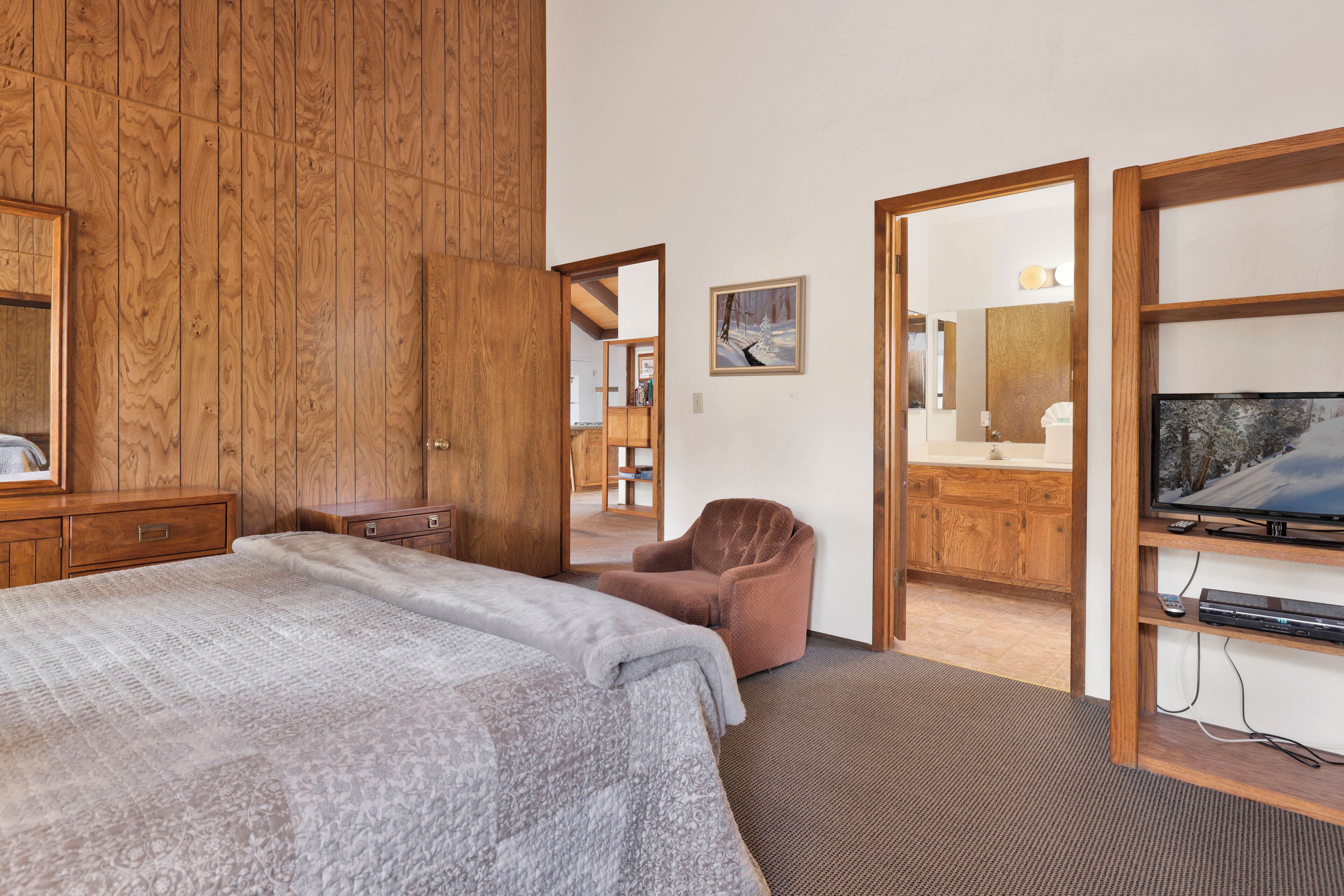 Colbert Cabin by Big Bear Vacations
