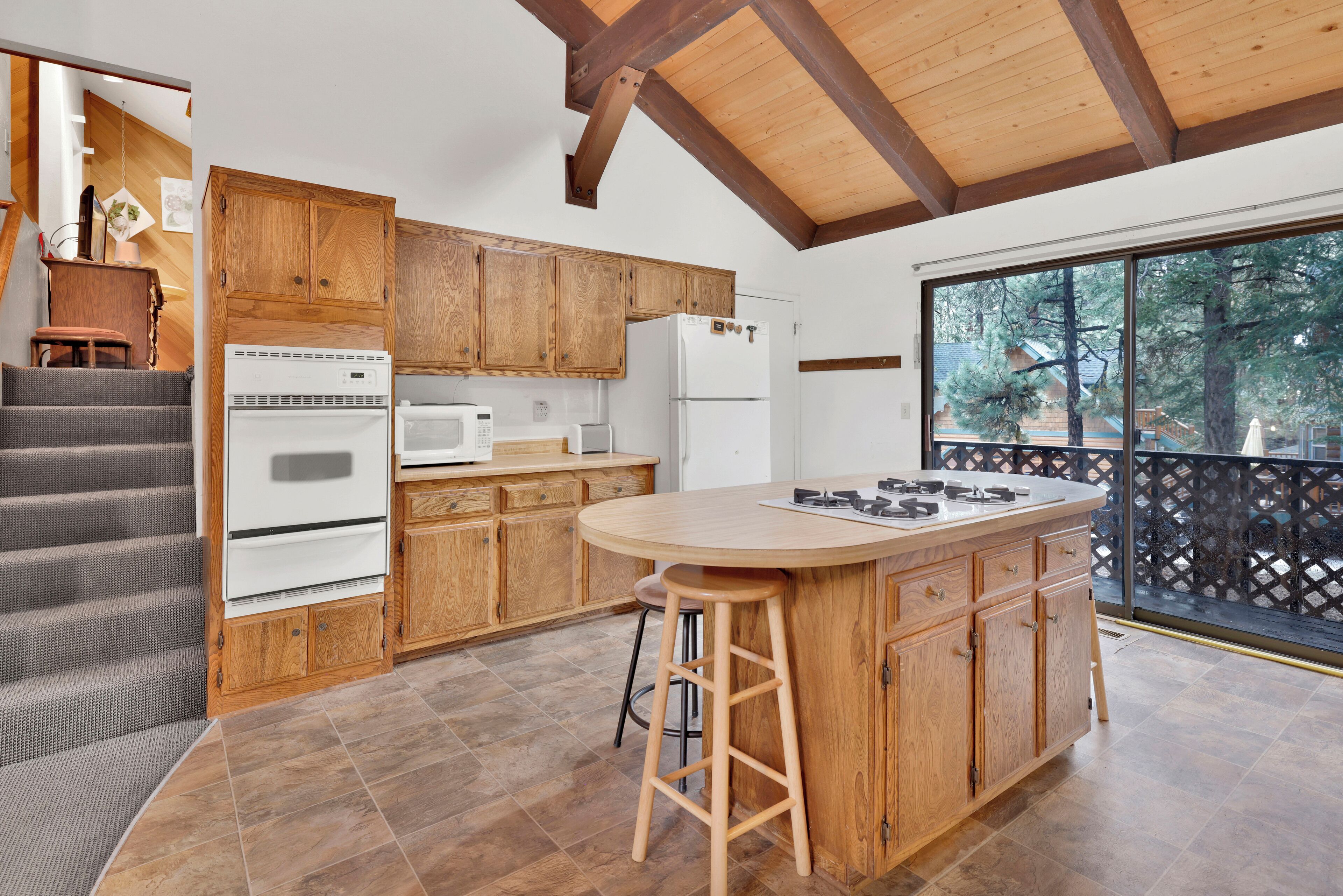 Colbert Cabin by Big Bear Vacations