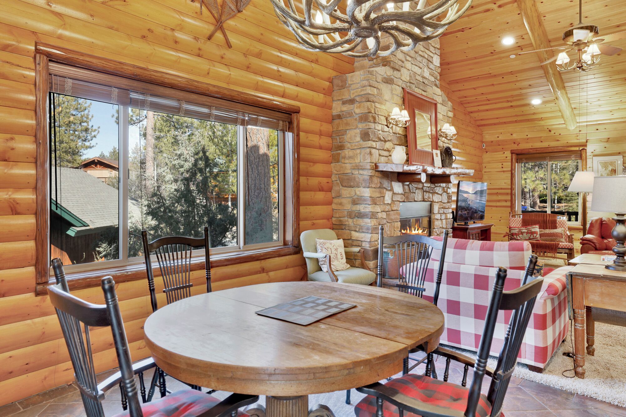 Cornerstone Lodge by Big Bear Vacations