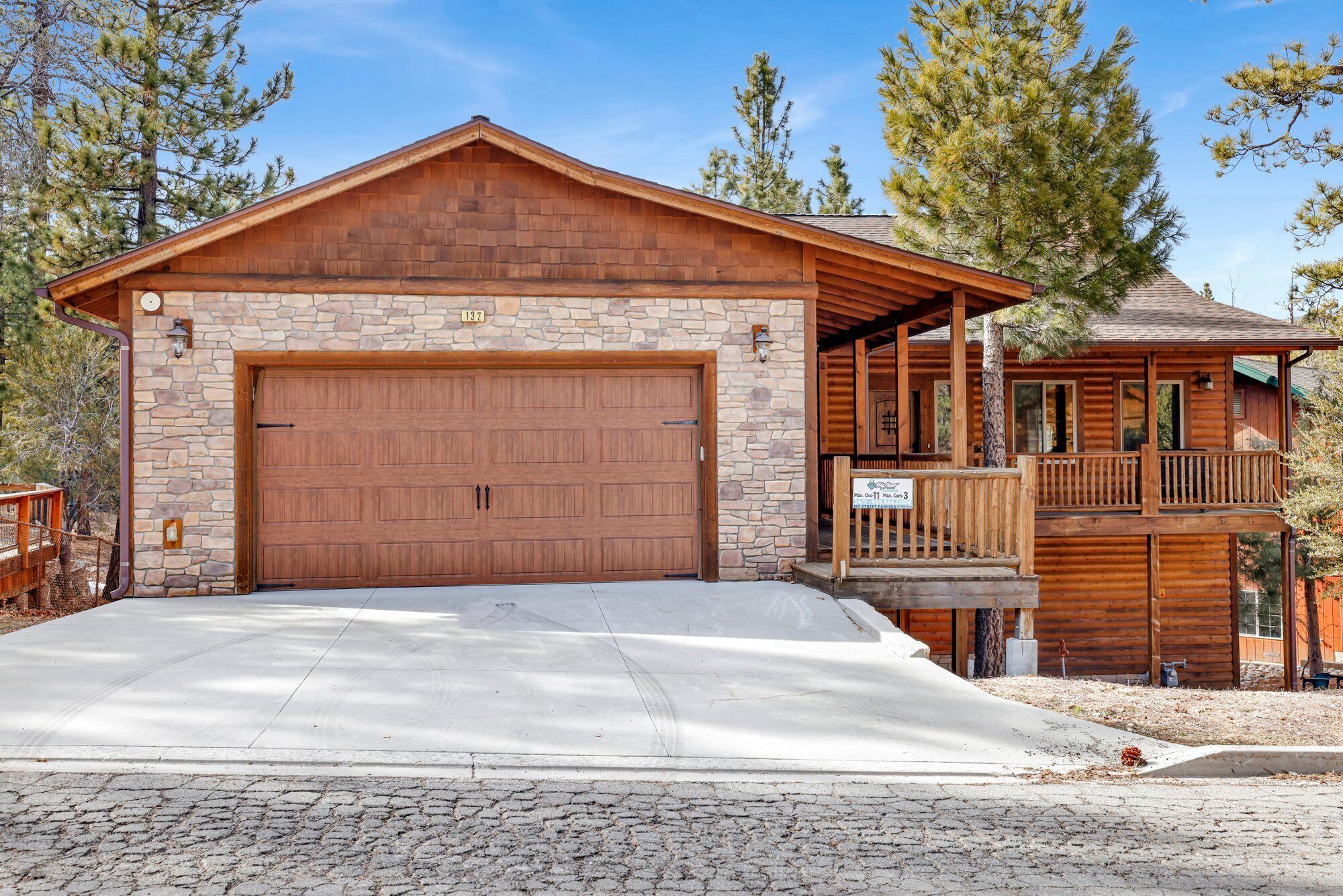 Cornerstone Lodge by Big Bear Vacations