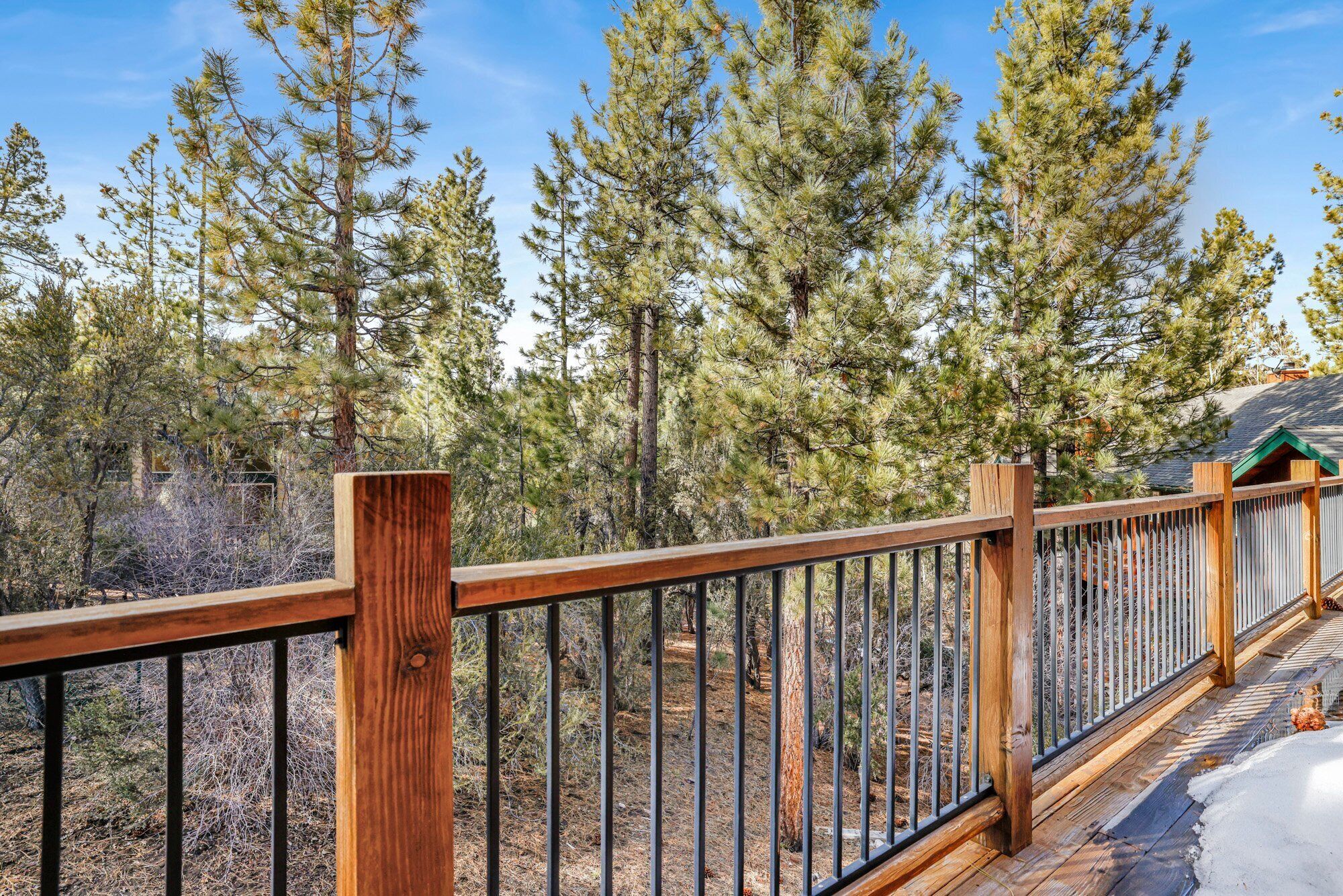 Cornerstone Lodge by Big Bear Vacations