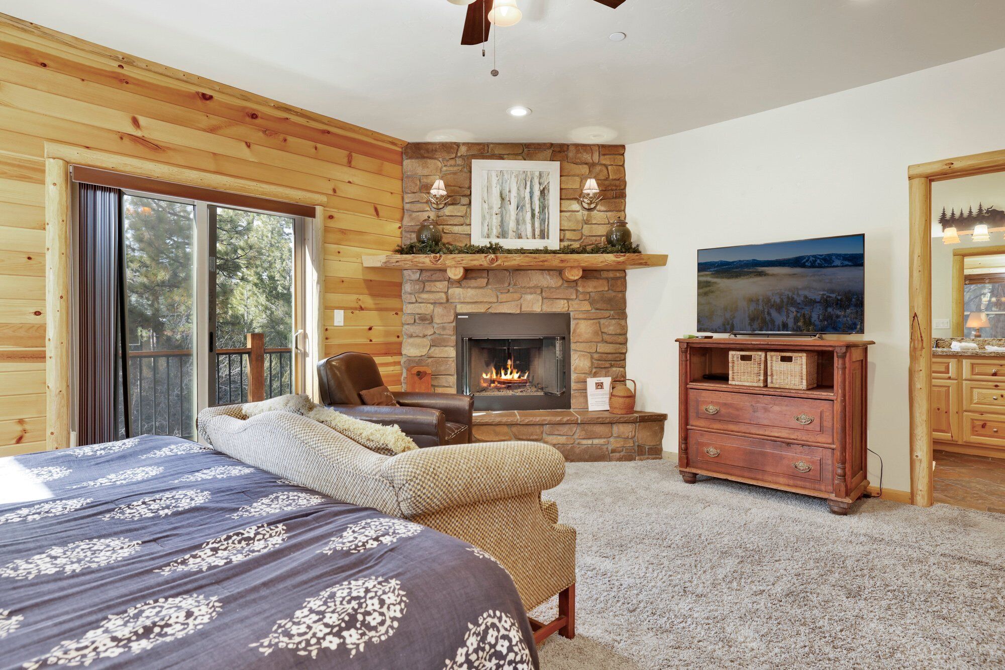 Cornerstone Lodge by Big Bear Vacations