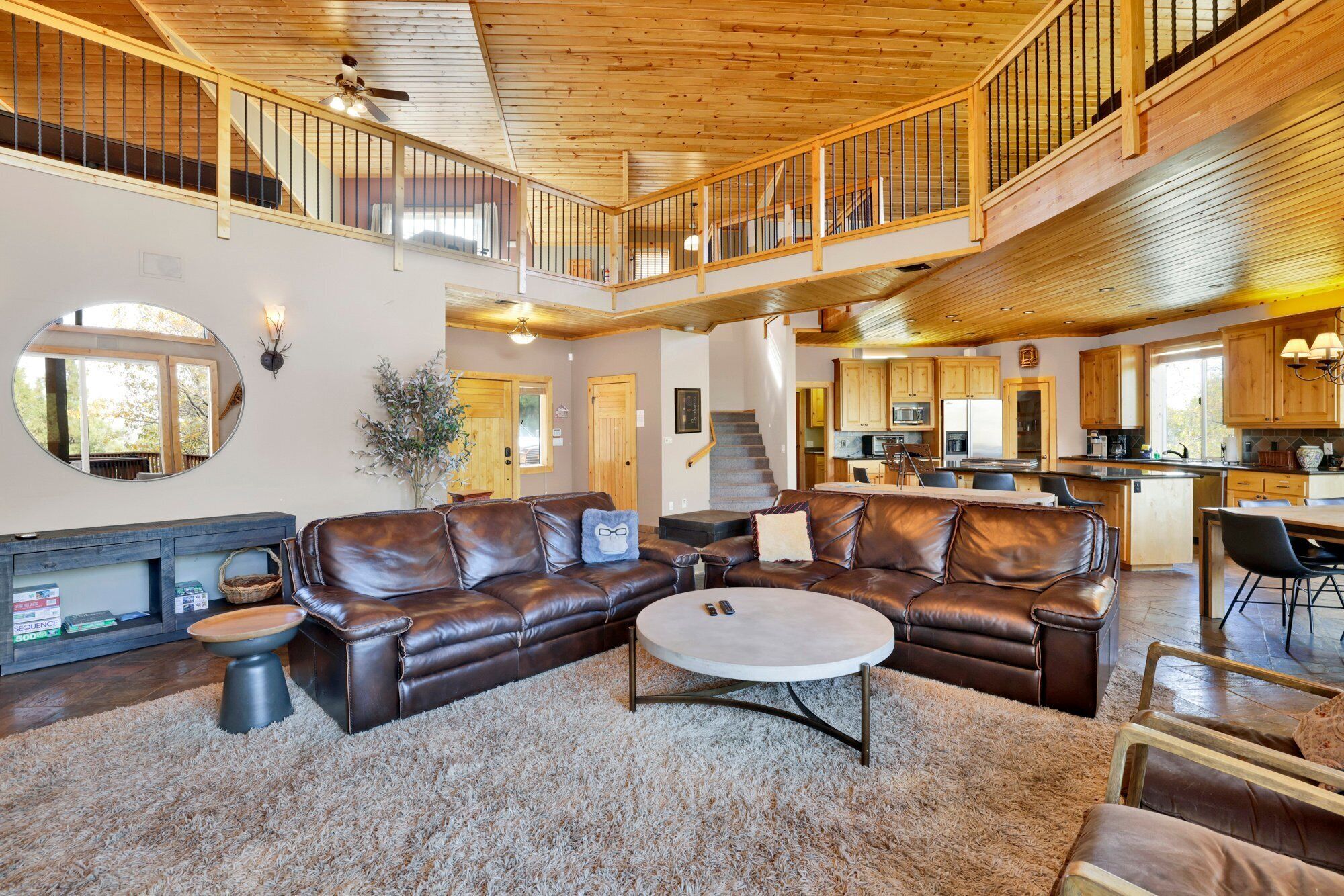 Grand Forest Lodge by Big Bear Vacation