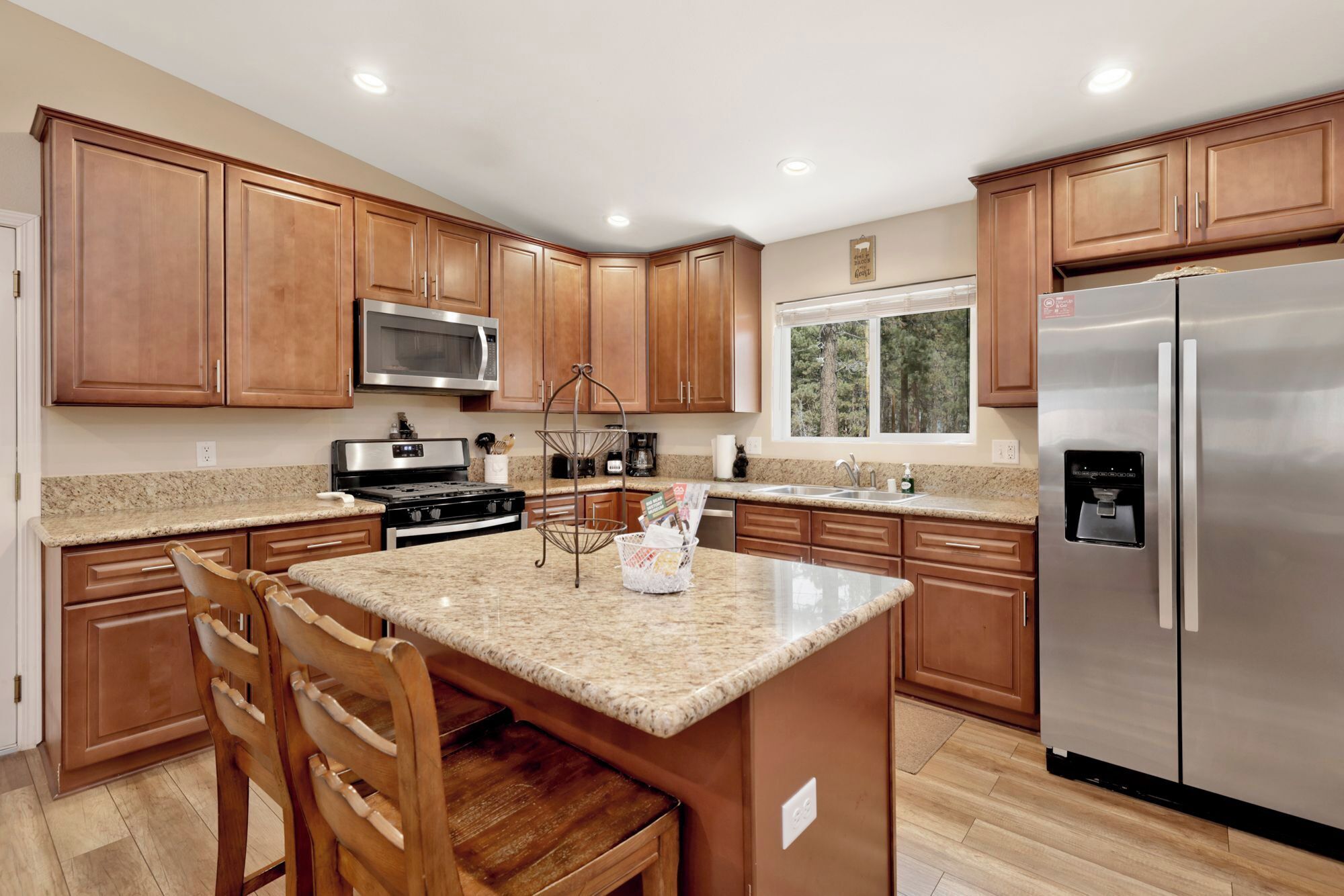 Kitkats Hideaway by Big Bear Vacations