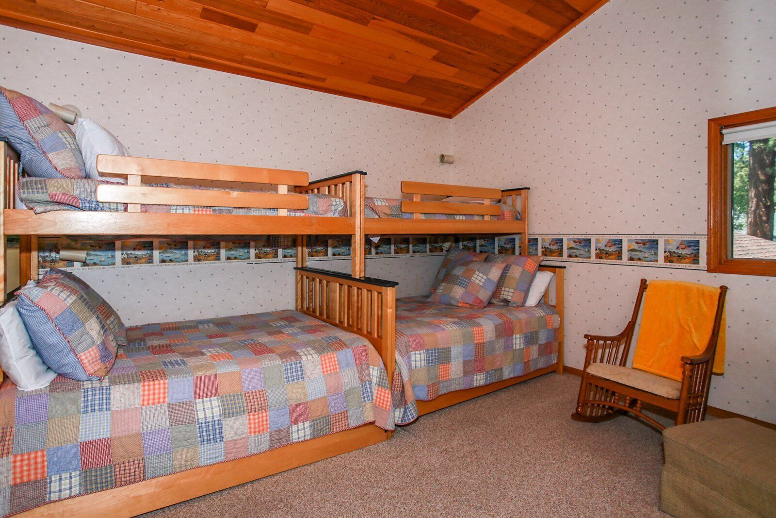 Lakeside Memories by Big Bear Vacations