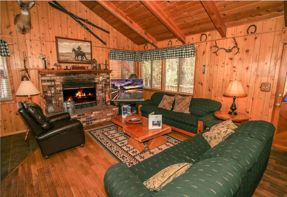 Moonridge Cabin With A View