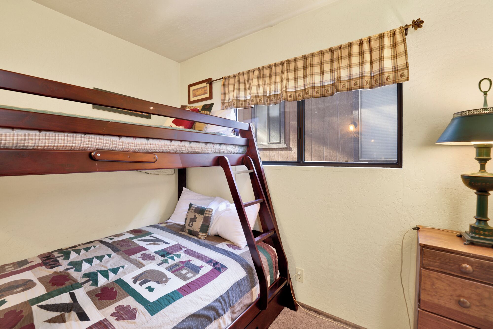 Moose Inn by Big Bear Vacations