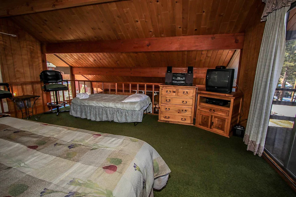Papa Bear by Big Bear Vacations