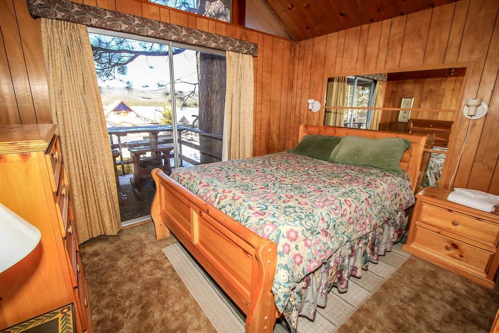 Papa Bear by Big Bear Vacations