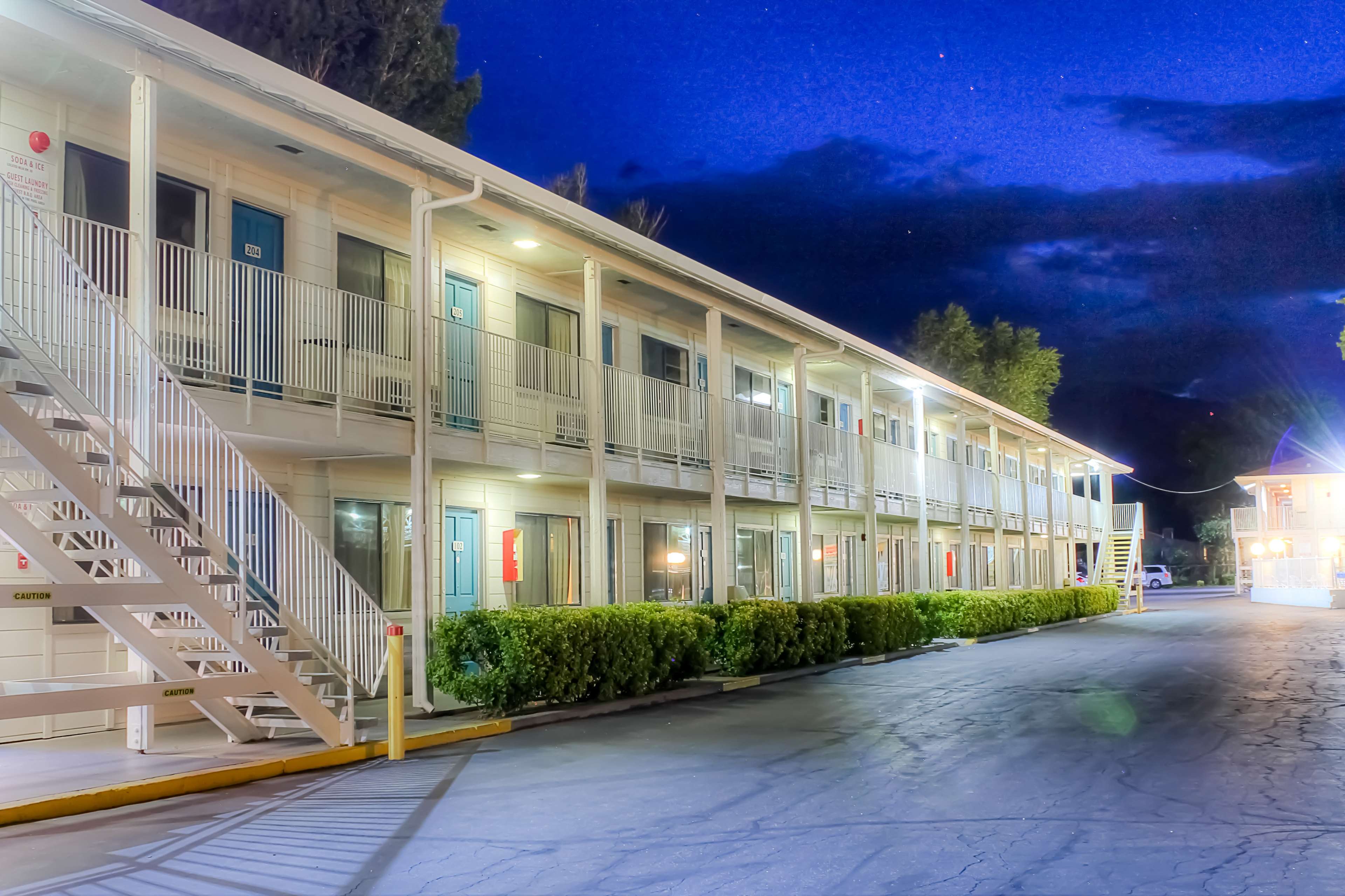 Motel 6 Bishop