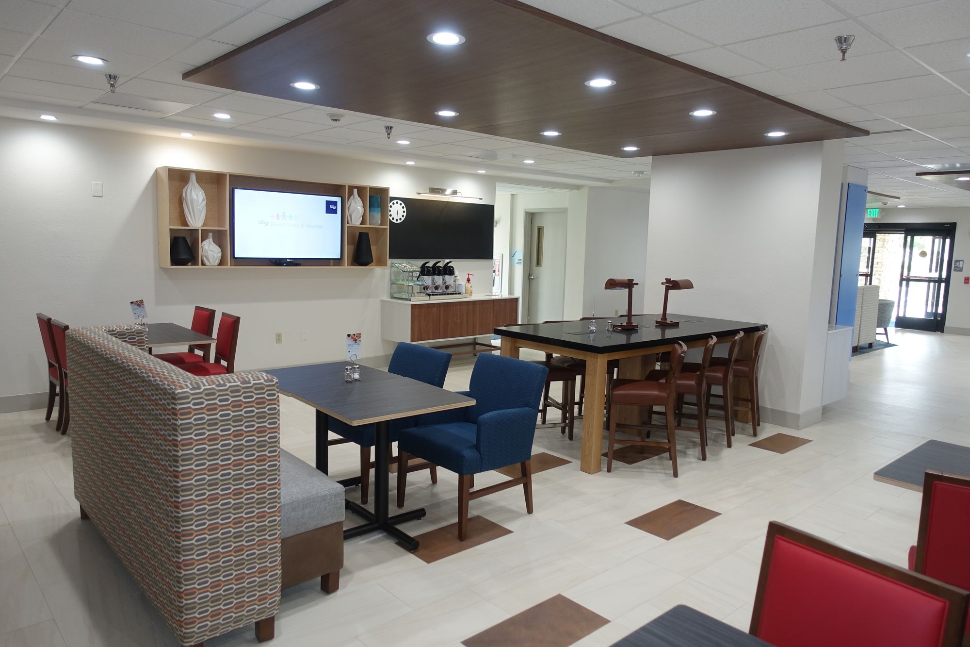 Holiday Inn Express & Suites Brentwood