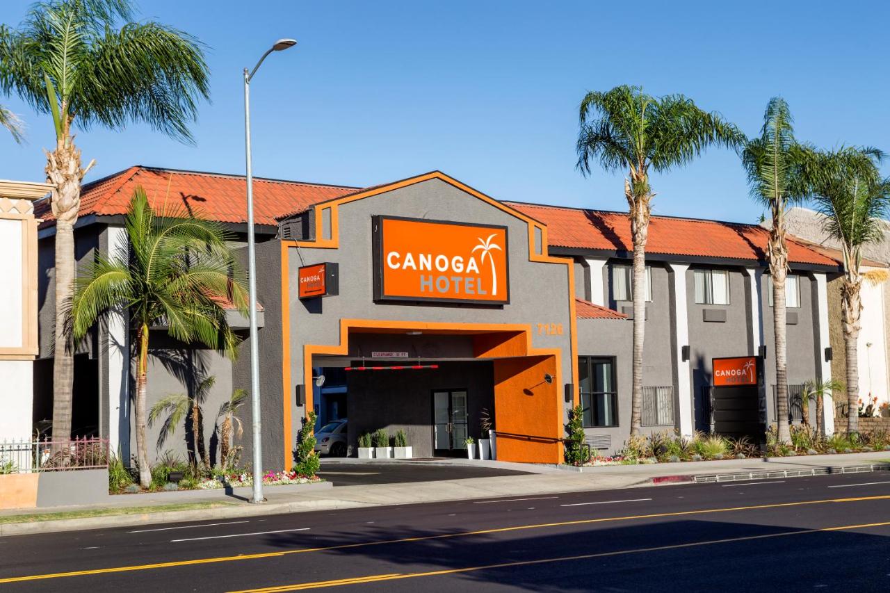 Canoga Hotel