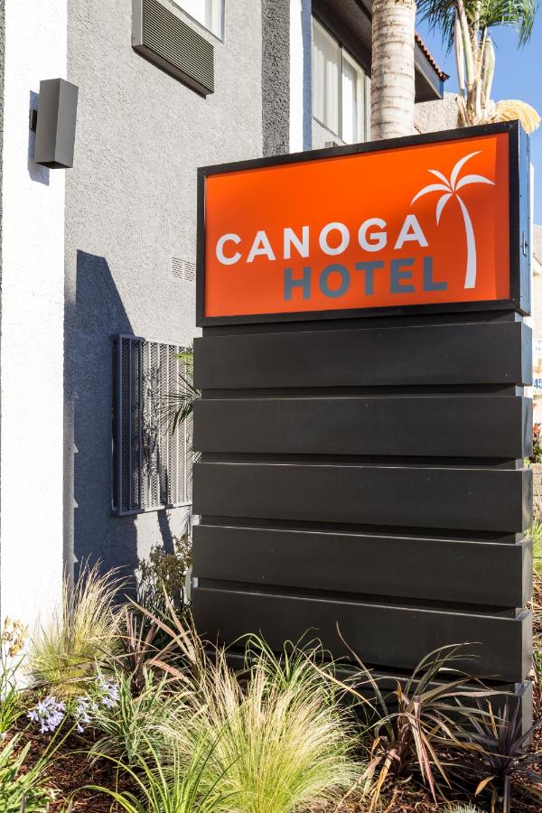 Canoga Hotel