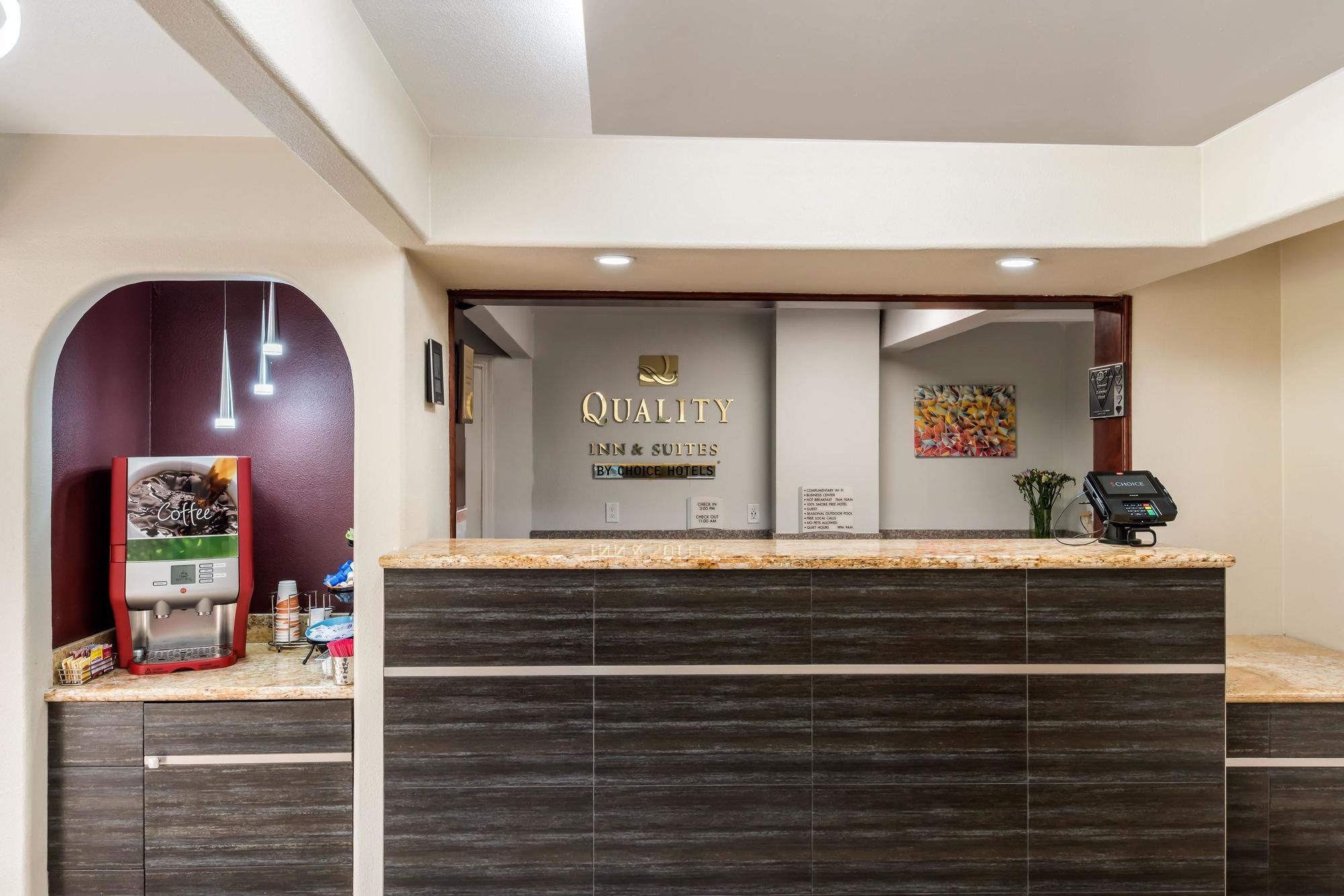 Quality Inn & Suites Capitola By the Sea