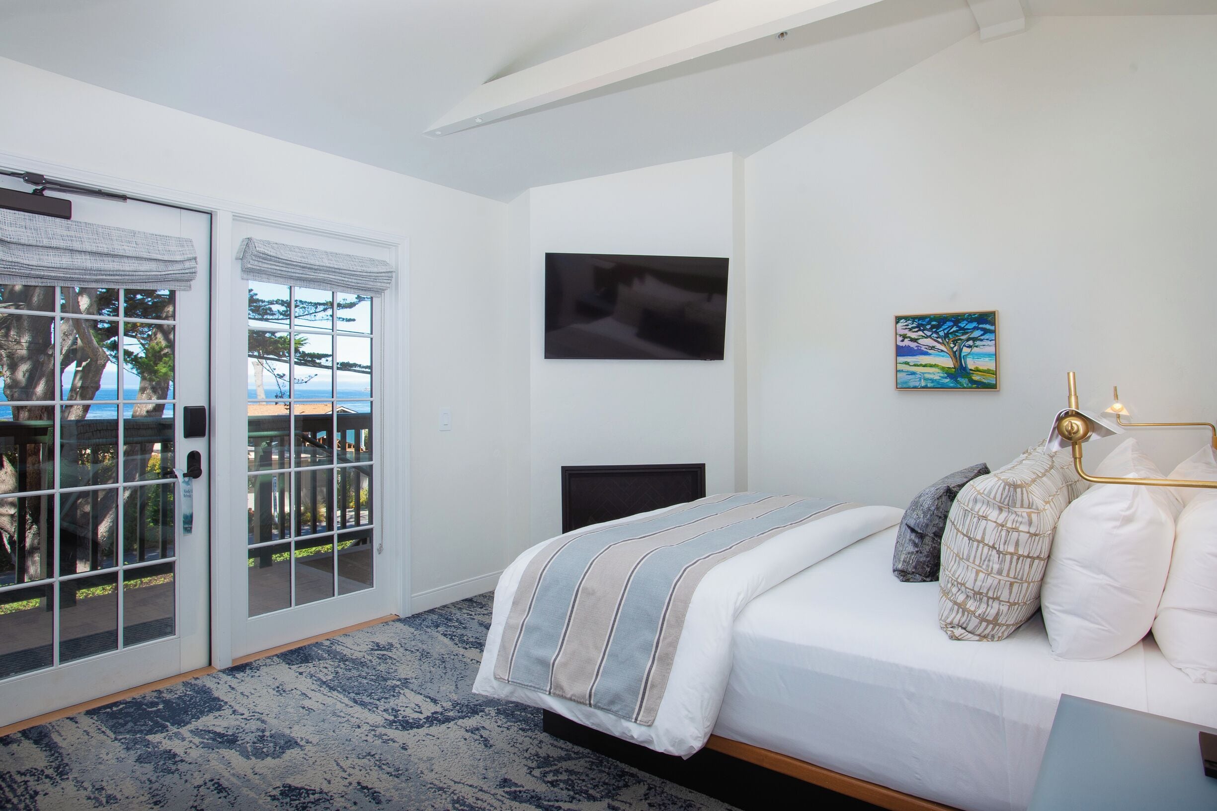 Carmel Beach Hotel