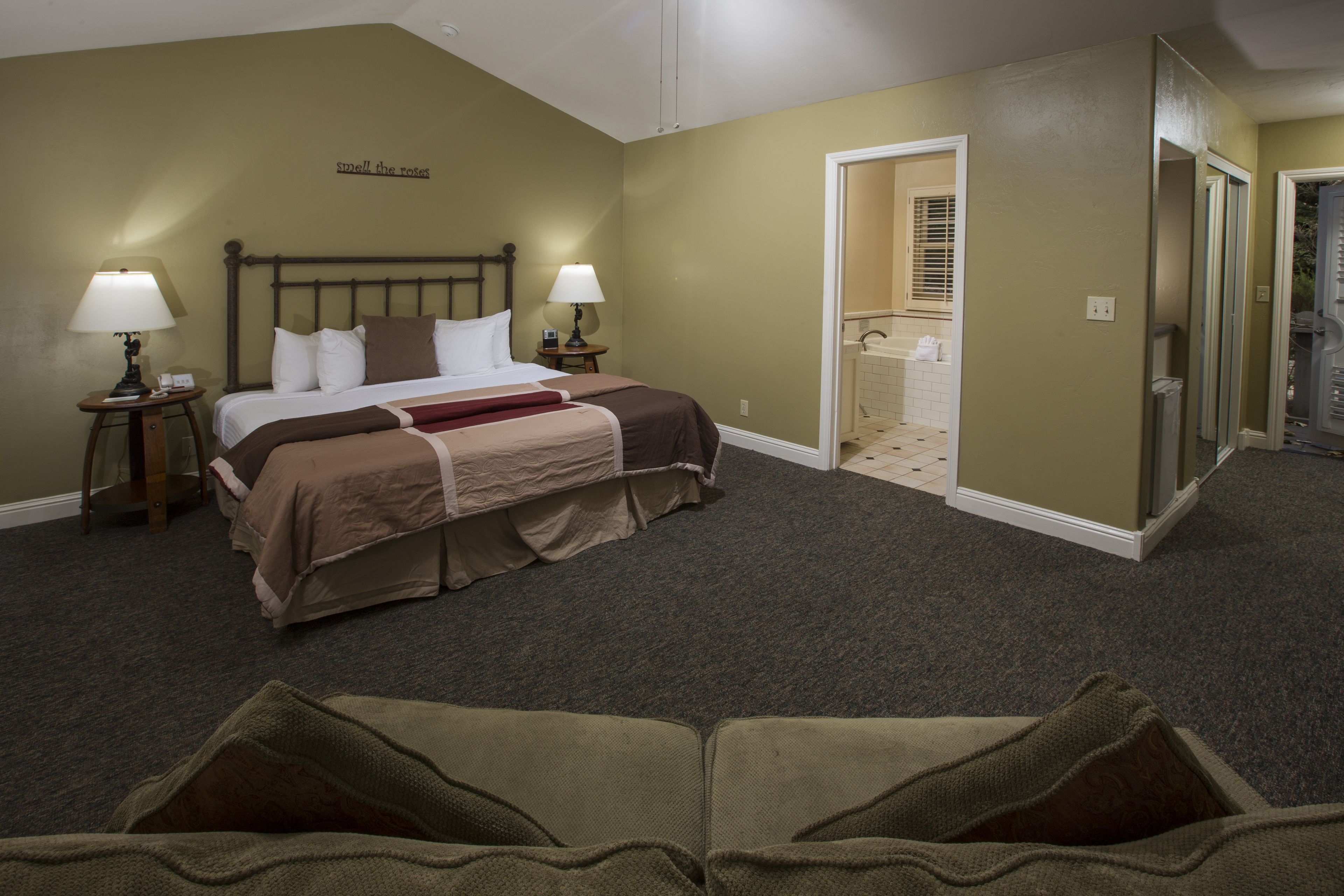 Carmel River Inn