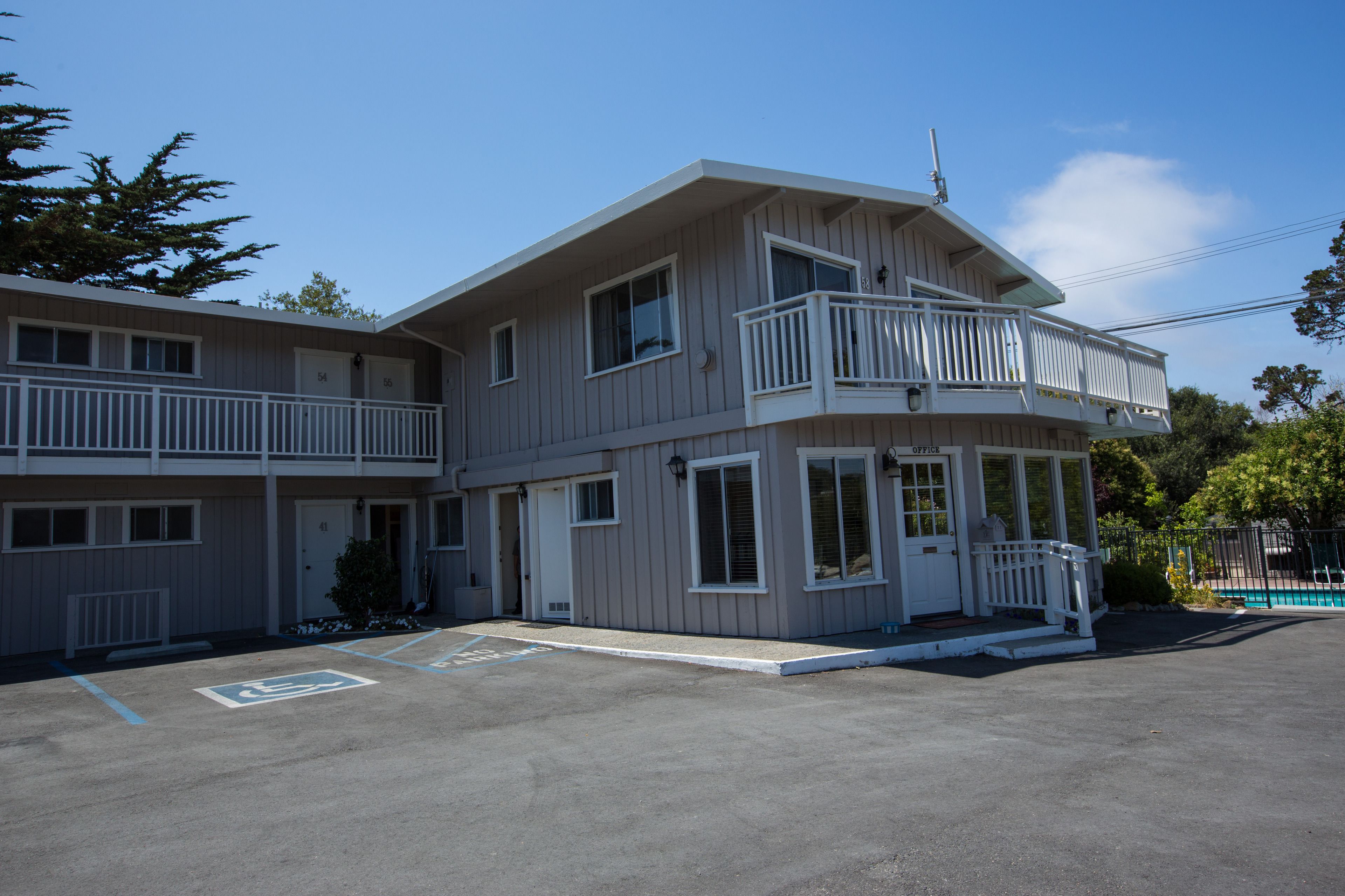 Carmel River Inn