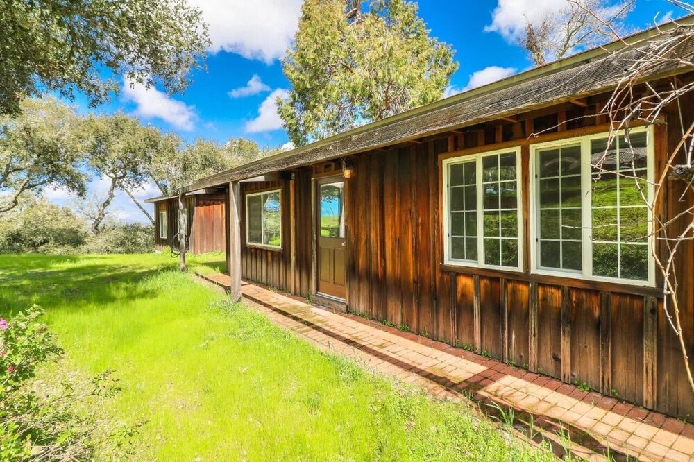 Weathertop Rustic Ranch