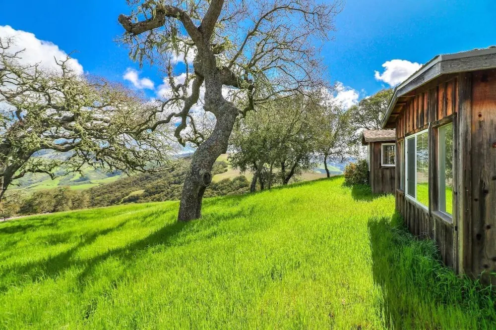 Weathertop Rustic Ranch