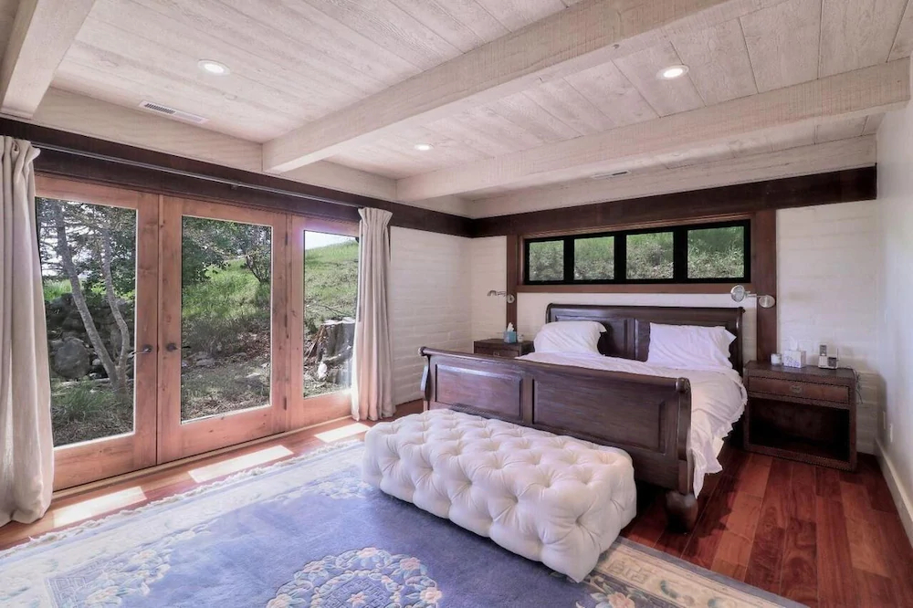 Weathertop Rustic Ranch