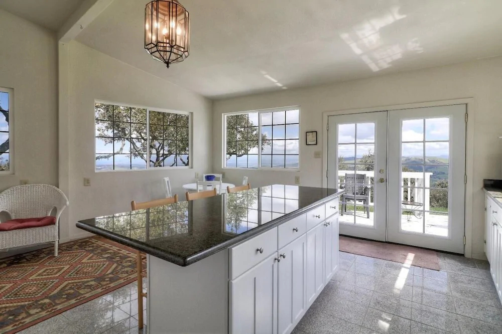 Weathertop Rustic Ranch