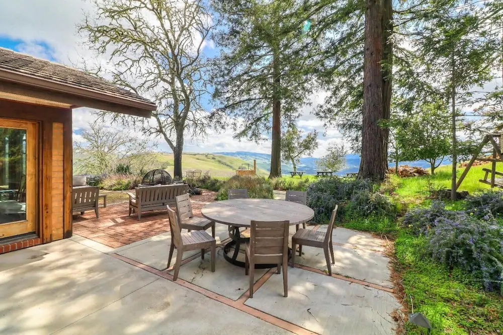 Weathertop Rustic Ranch