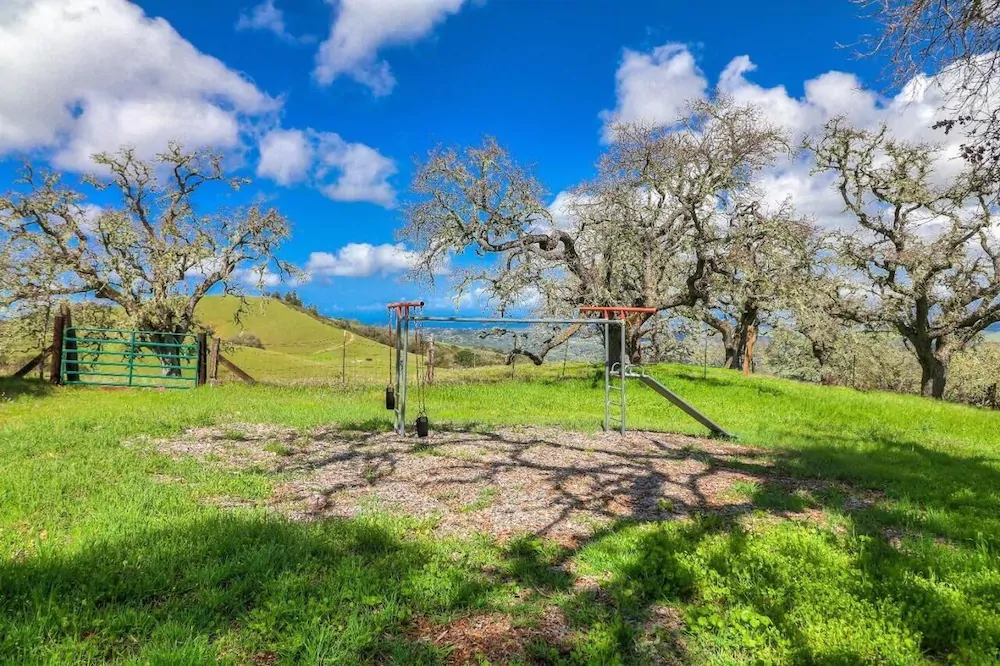 Weathertop Rustic Ranch
