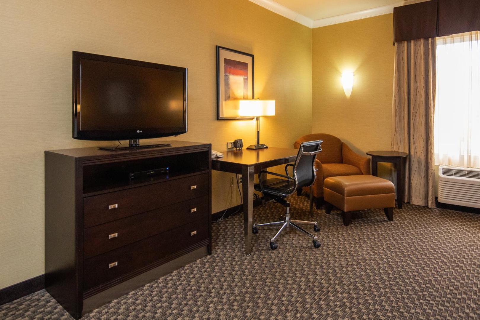 Holiday Inn Express Castro Valley - East Bay