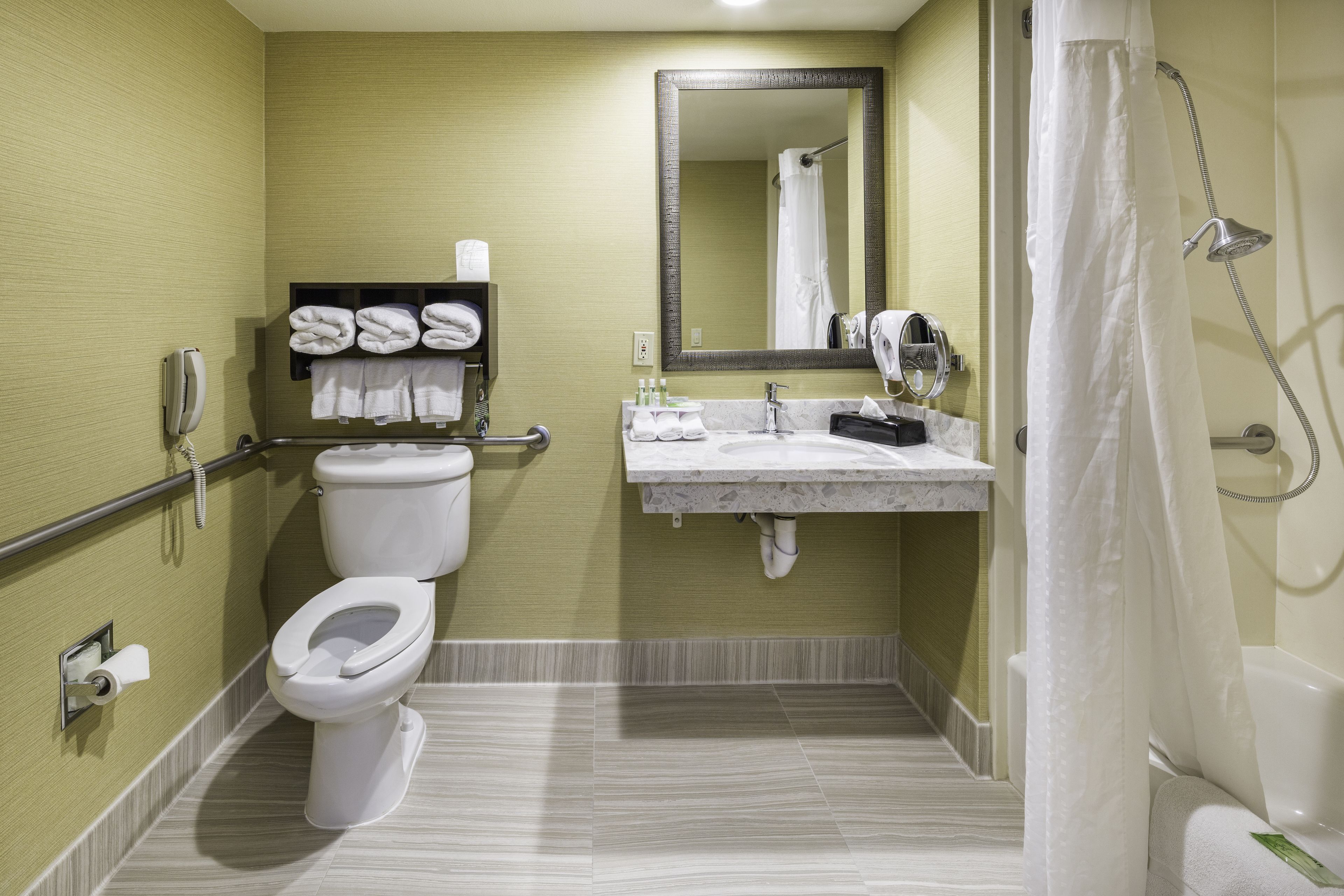 Holiday Inn Express Castro Valley - East Bay