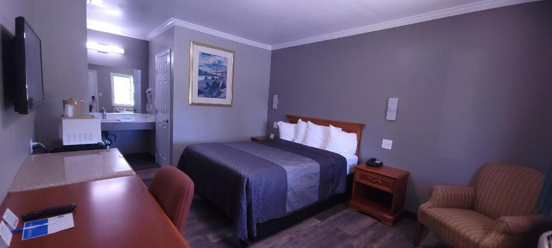 Rodeway Inn