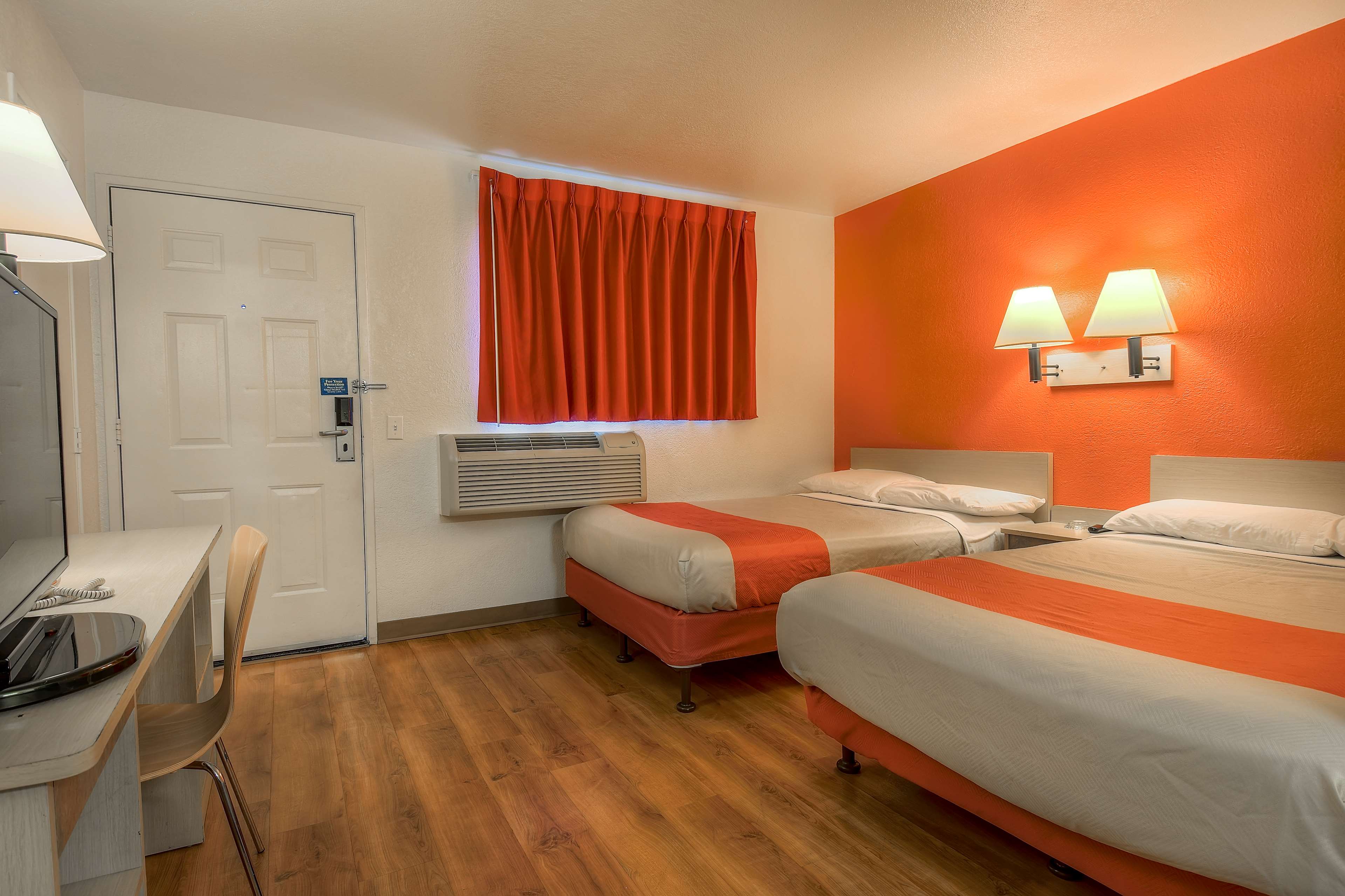 Motel 6 Chino - Los Angeles Area