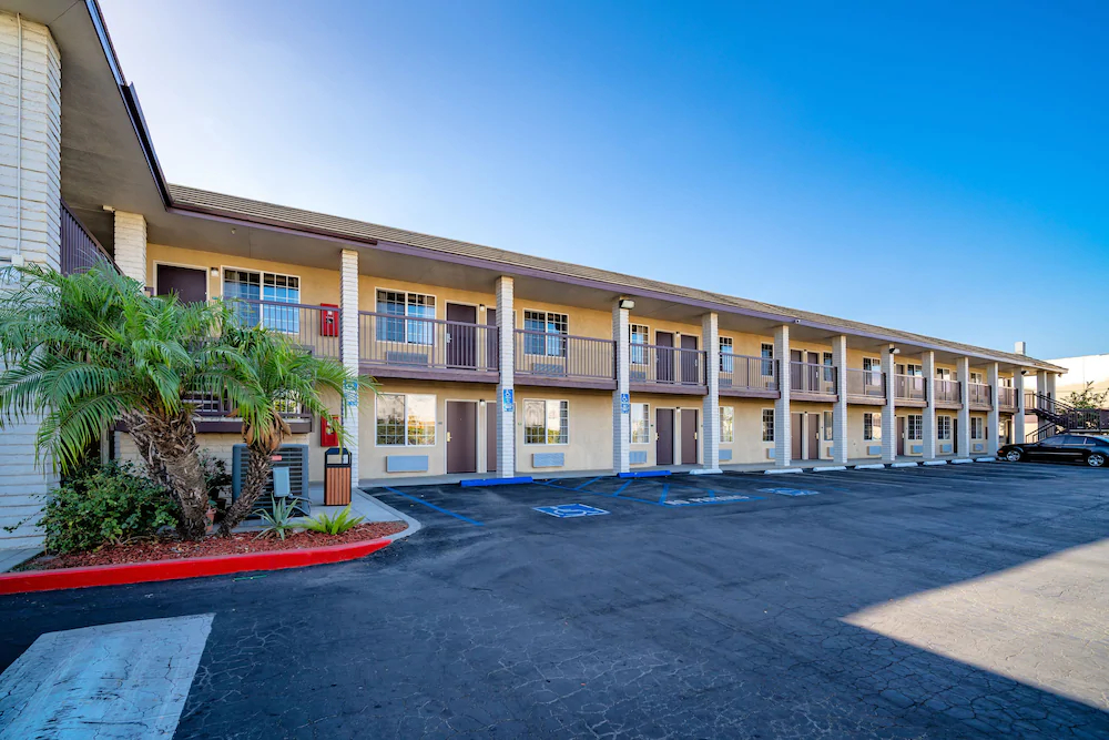 Willow Tree Inn Los Angeles
