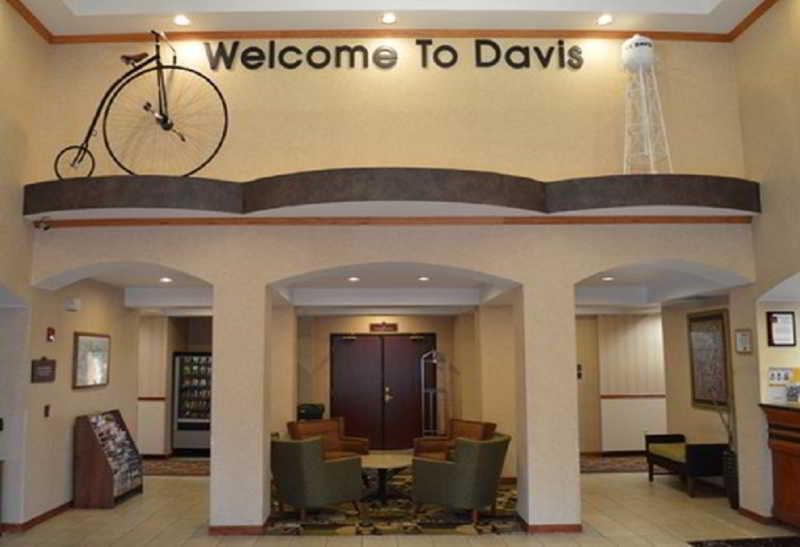 Holiday Inn Express Davis - University Area