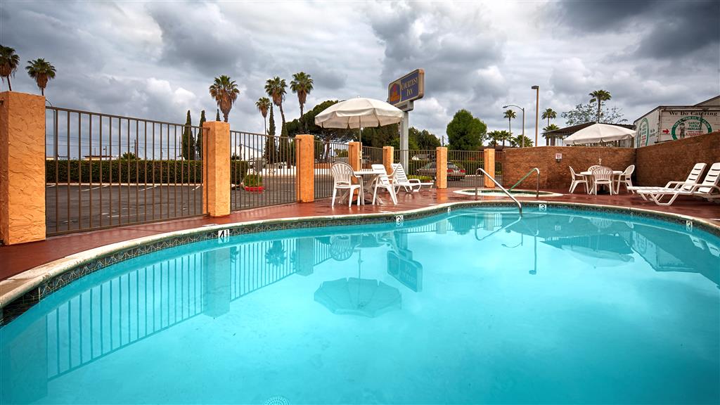 Rancho San Diego Inn & Suites