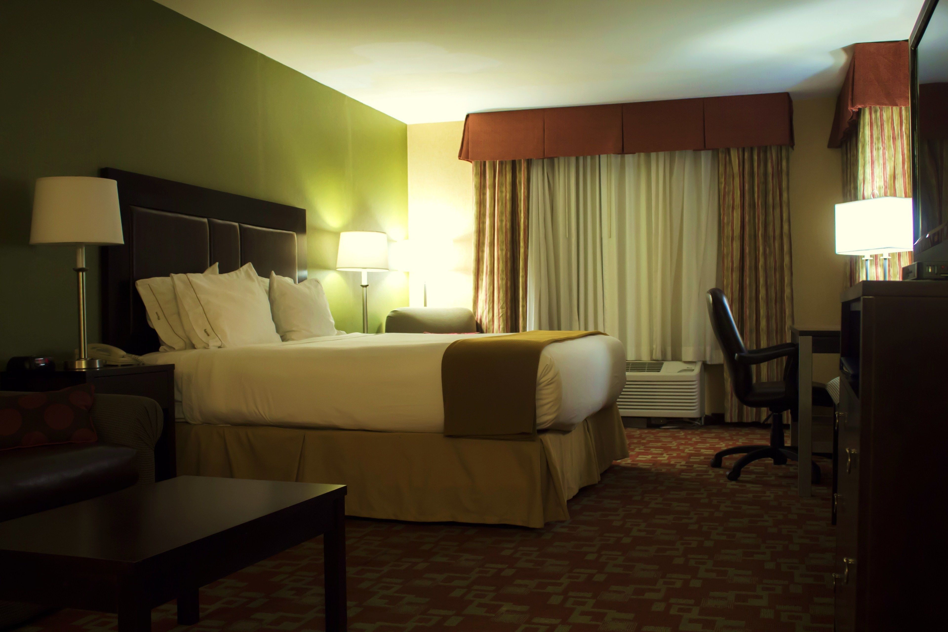 Holiday Inn Express & Suites El Centro