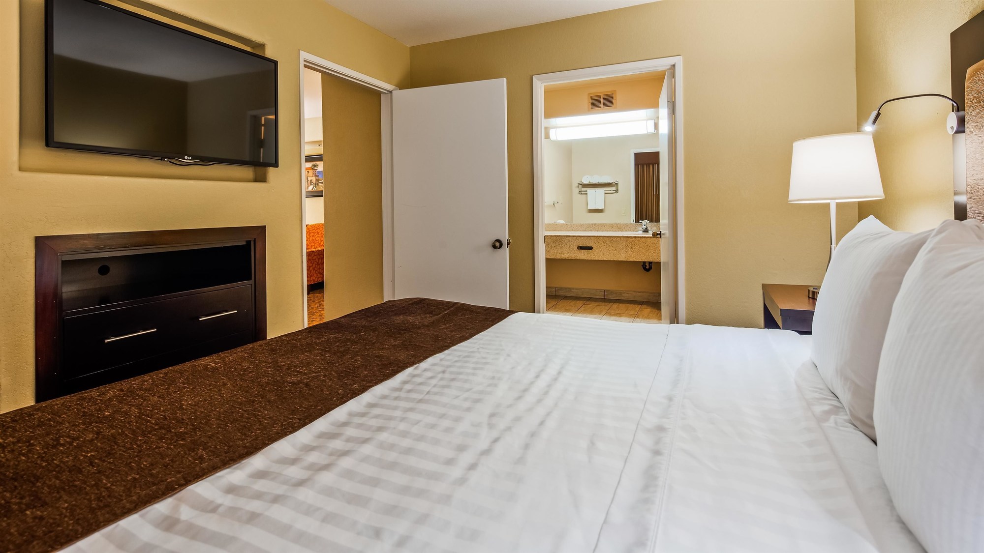 Best Western Escondido Hotel