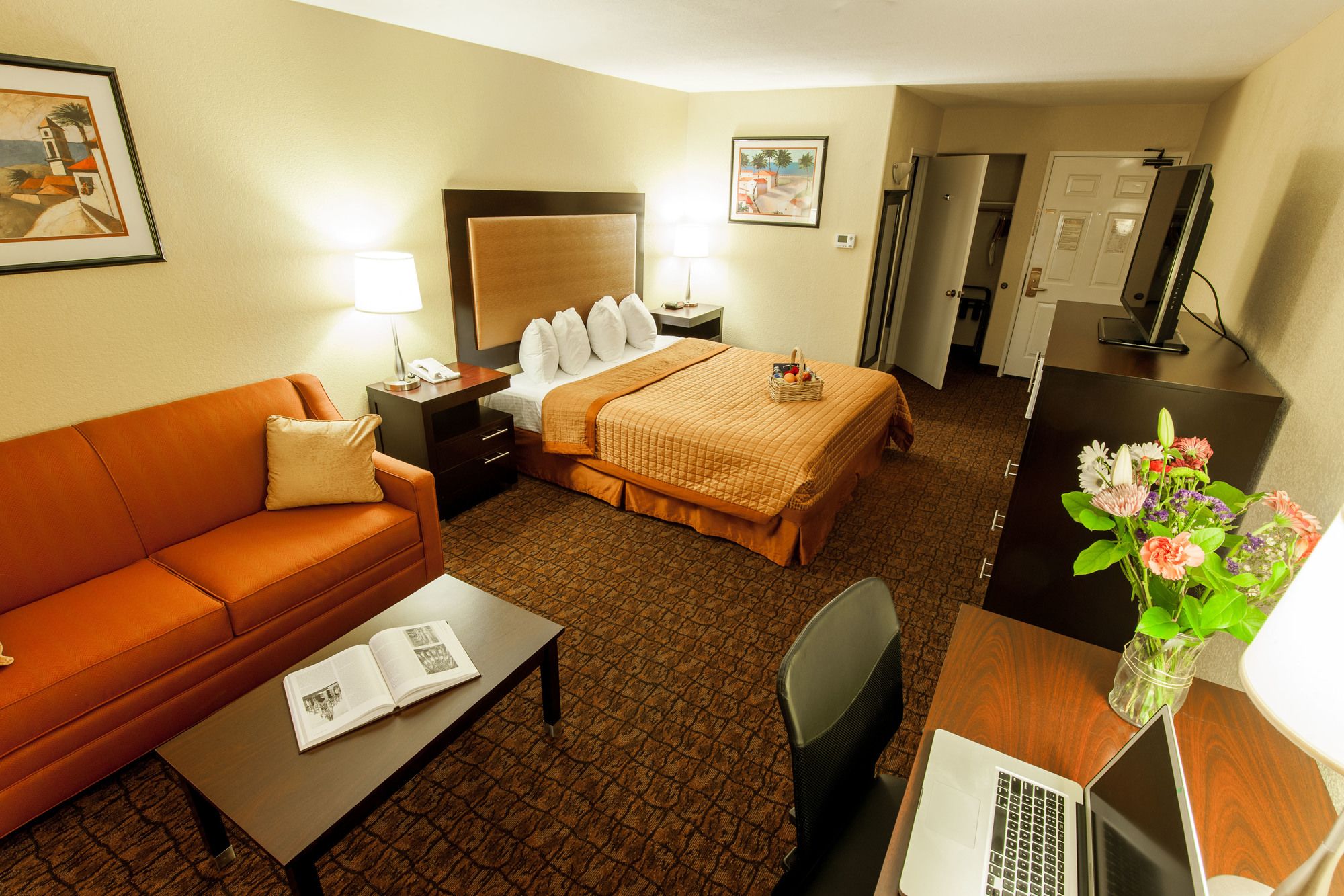 Best Western Escondido Hotel