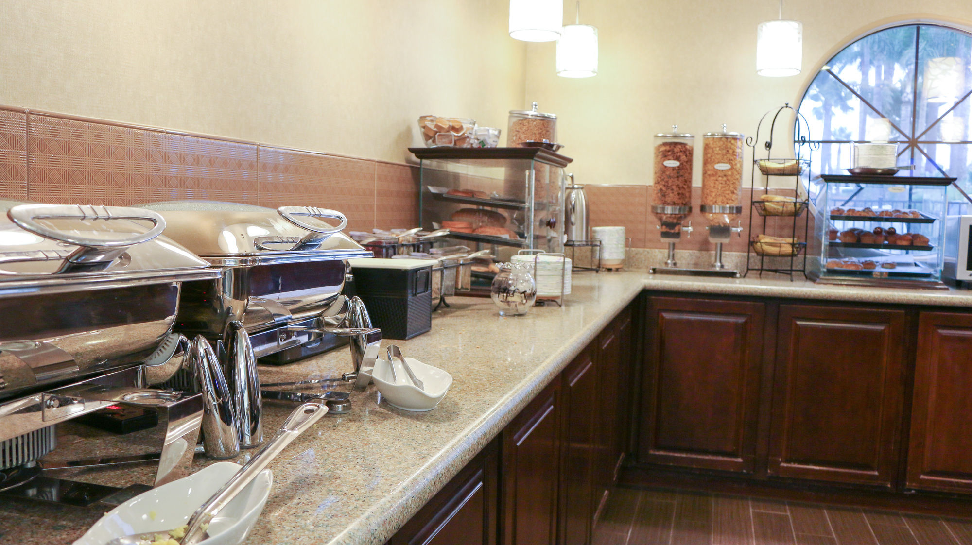 Best Western Escondido Hotel