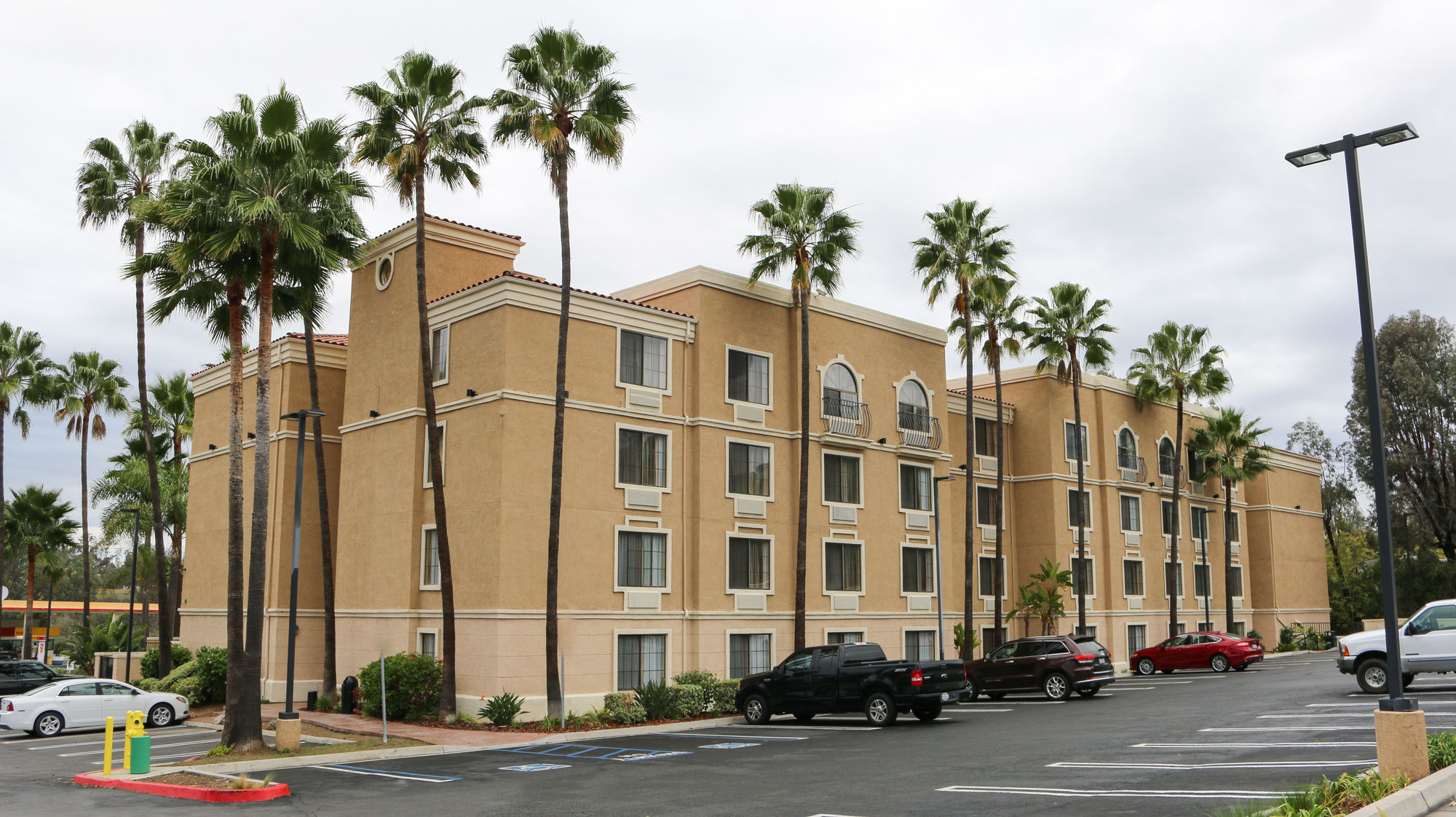 Best Western Escondido Hotel
