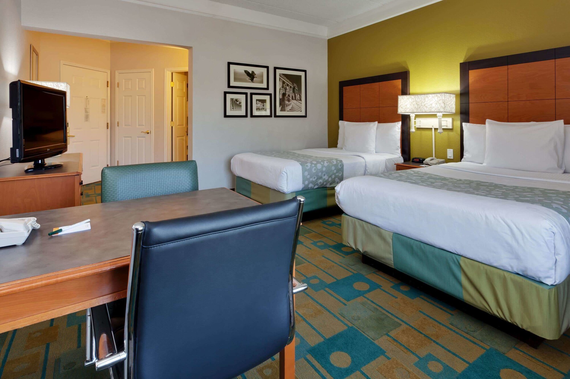 La Quinta Inn & Suites by Wyndham Fremont / Silicon Valley